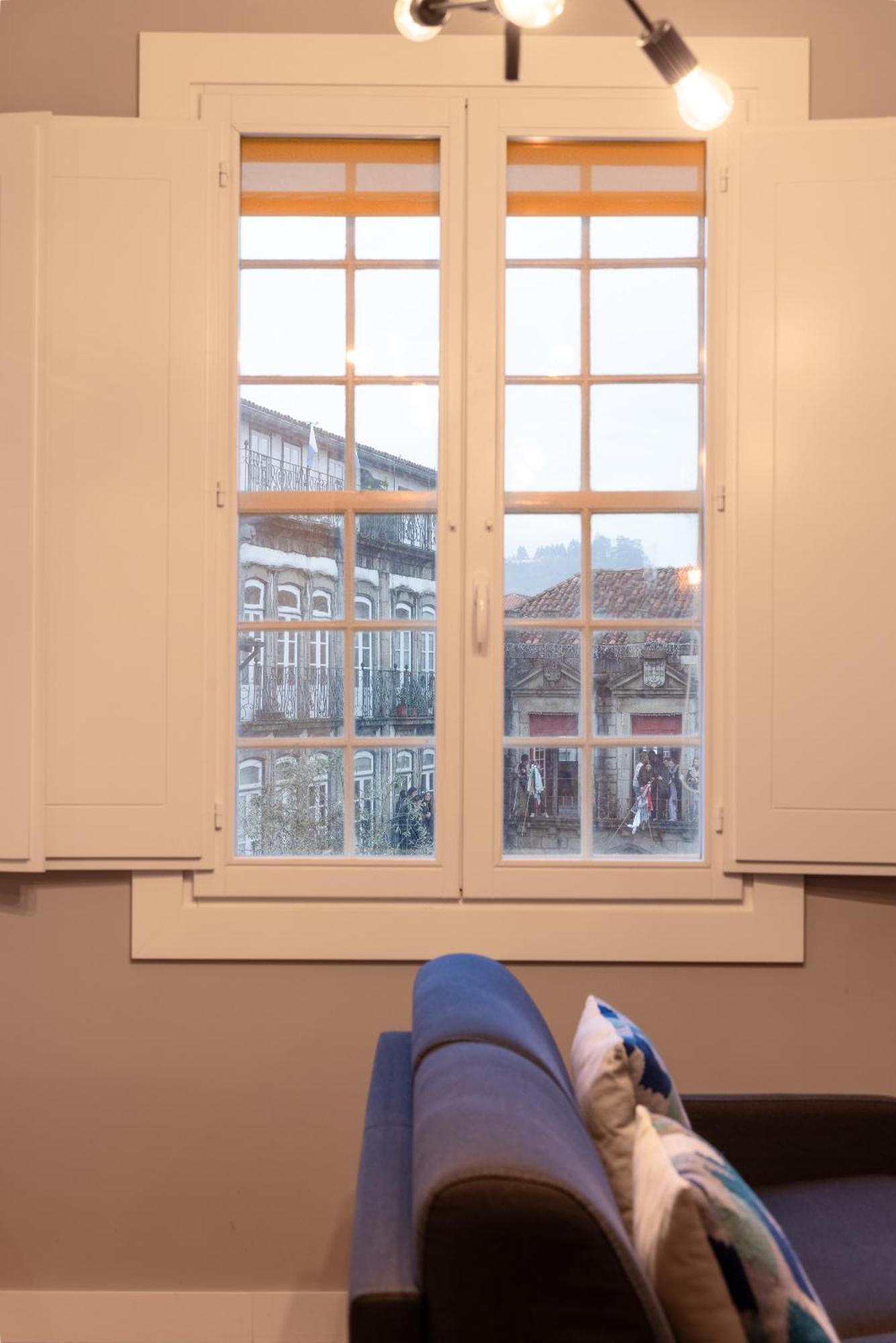 Aparthotel Largo Da Oliveira Guimarães Extérieur photo